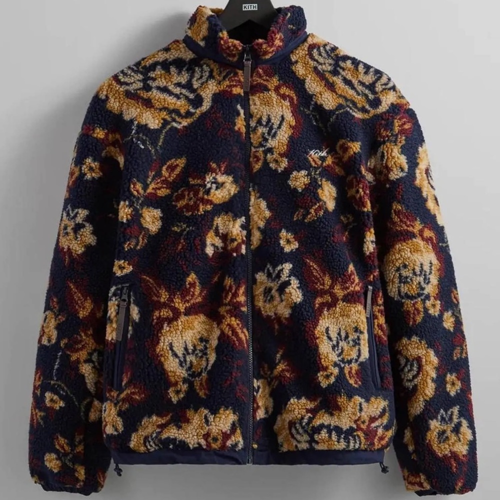 Kith Pinehurst Sherpa Navy and Cream Floral Teddy Jacket, new without tags - Picture 5 of 6